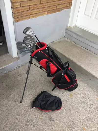Golf Club Set with NEW Stand Bag ( Jrs. Right Handed ), View more