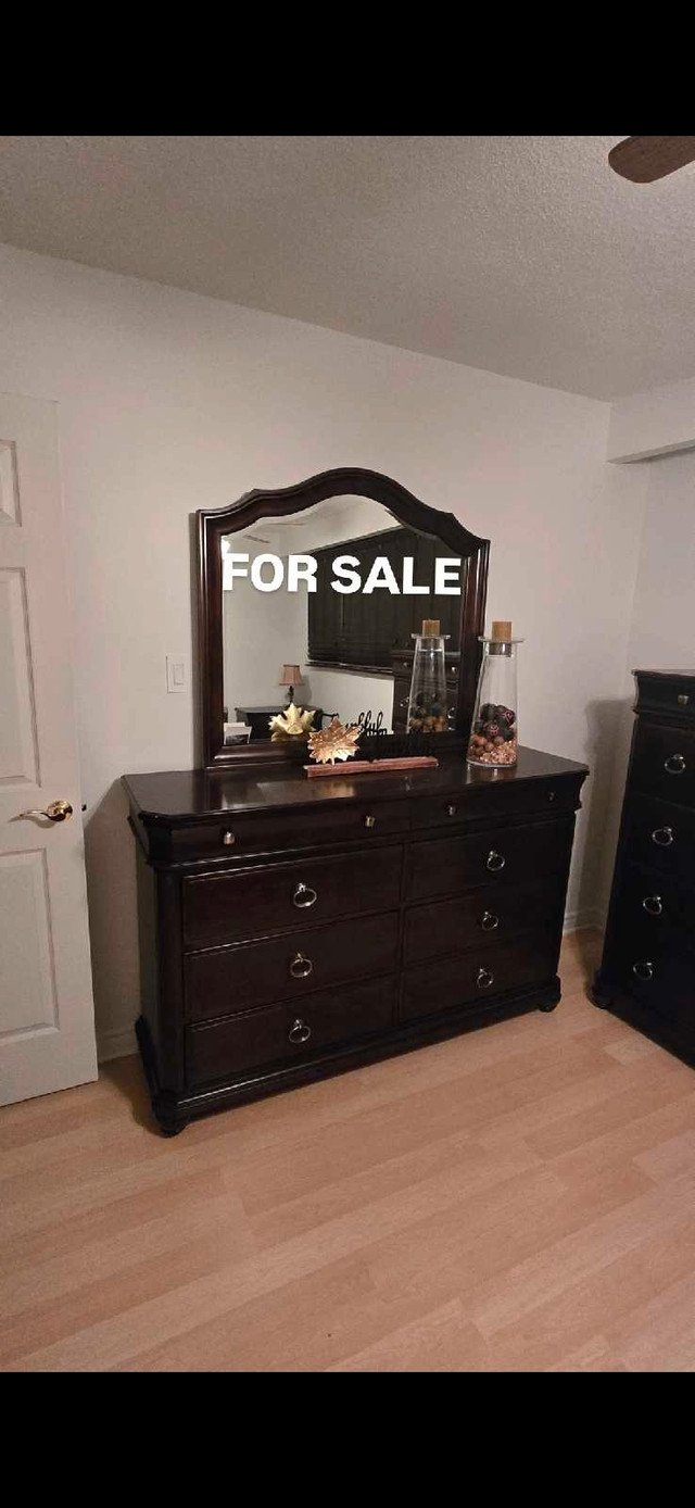 Bedroom furniture in Men's Shoes in City of Toronto