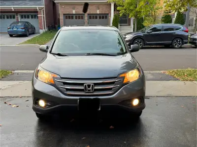 Honda CR V 2013 EX FWD Gunmetal color odometer 239452 km, no accident history, single owner, almost...