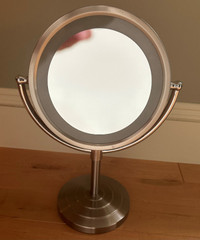 Vanity Mirror (Tabletop Two-Sided Swivel)