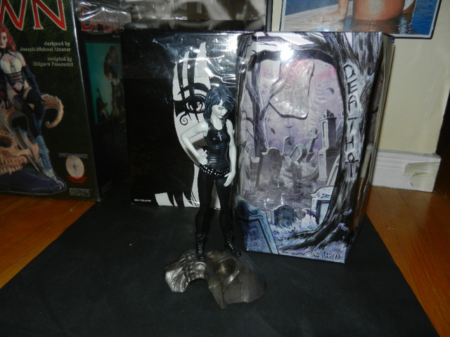 SDCC Sandman Death statue Mattel figure in Toys & Games in City of Toronto - Image 2