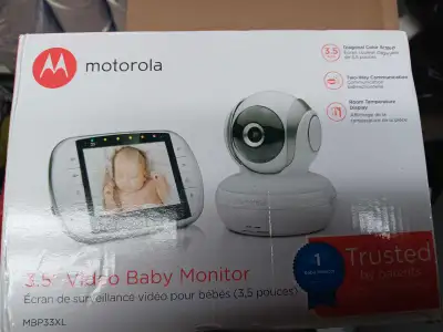 2x baby Cameras  and monitors x2, View more