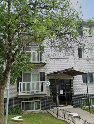 Appartement 4 ½ à louer.