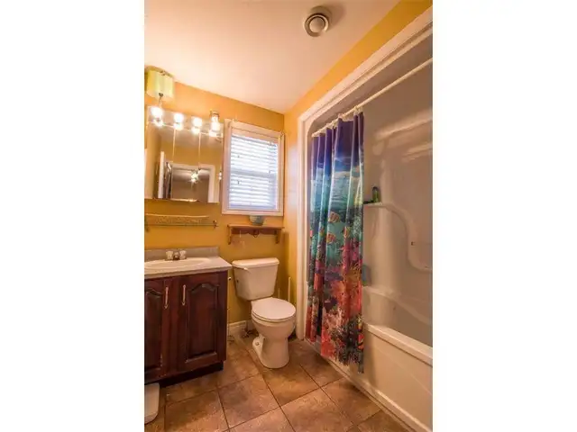 Private Home Sale - 3 Bedroom - Long Term Tenant63616760168065123