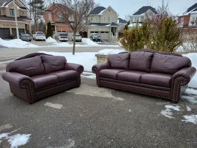 I am selling a pretty comfortable classic style full top grain real leather sofa set, made by " http...
