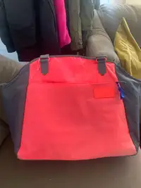 Ladies Adidas  Bag - 10$ 