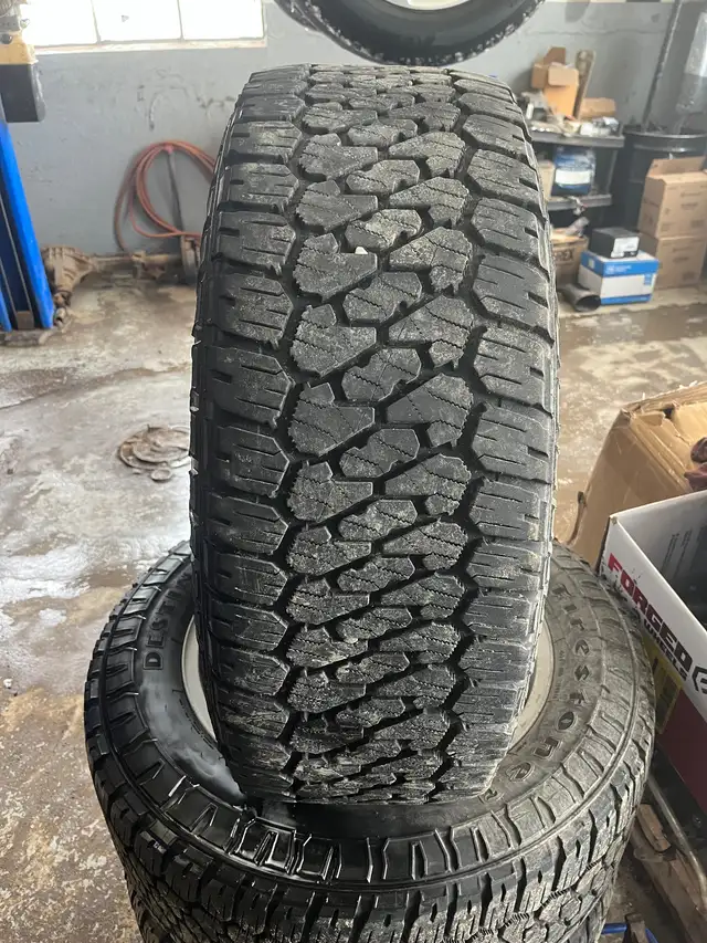 Chevy 2500 wheels and tires in Tires & Rims in Chatham-Kent - Image 4