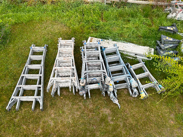 Extension ladders in Ladders & Scaffolding in Edmonton