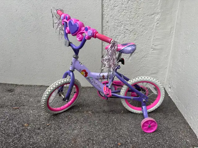Disney Princess Bike 14 inch Wheels in Kids in Hamilton - Image 2