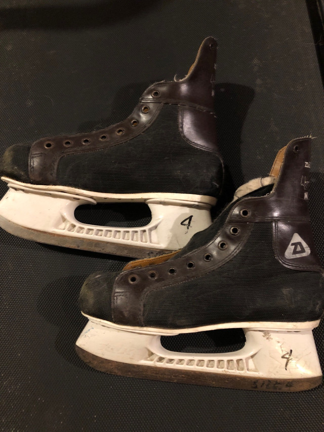 Ice Skates - size 4  in Skates & Blades in Oakville / Halton Region