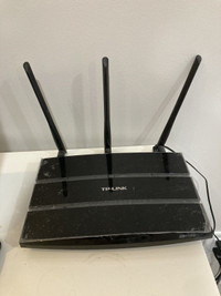 TP-Link AC1750 router