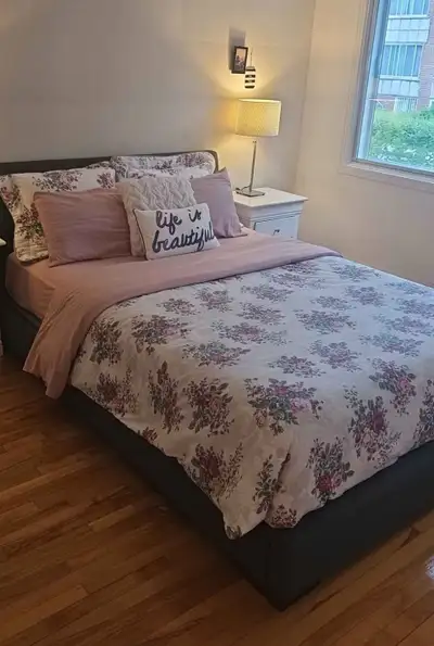 chambre pour fille à louer 600$ disponible maintenant