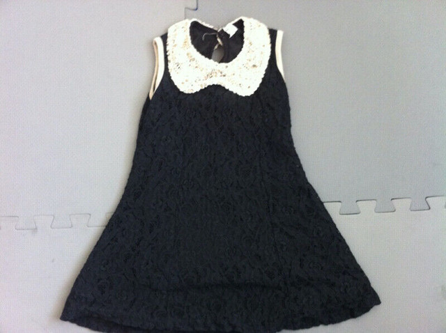 Sequin Collar Black Lace Dress in Clothing - 3T in Winnipeg