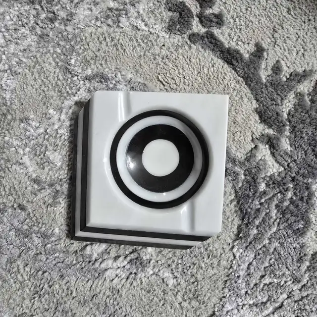 Set of Marble Ashtrays in Home Décor & Accents in Brantford - Image 4