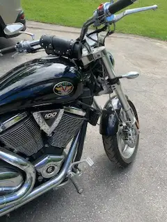 purchased from and all service done by JP Bikes- what you see in the pics is what you get and i'll i...