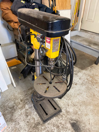 Drill press Force International with stand