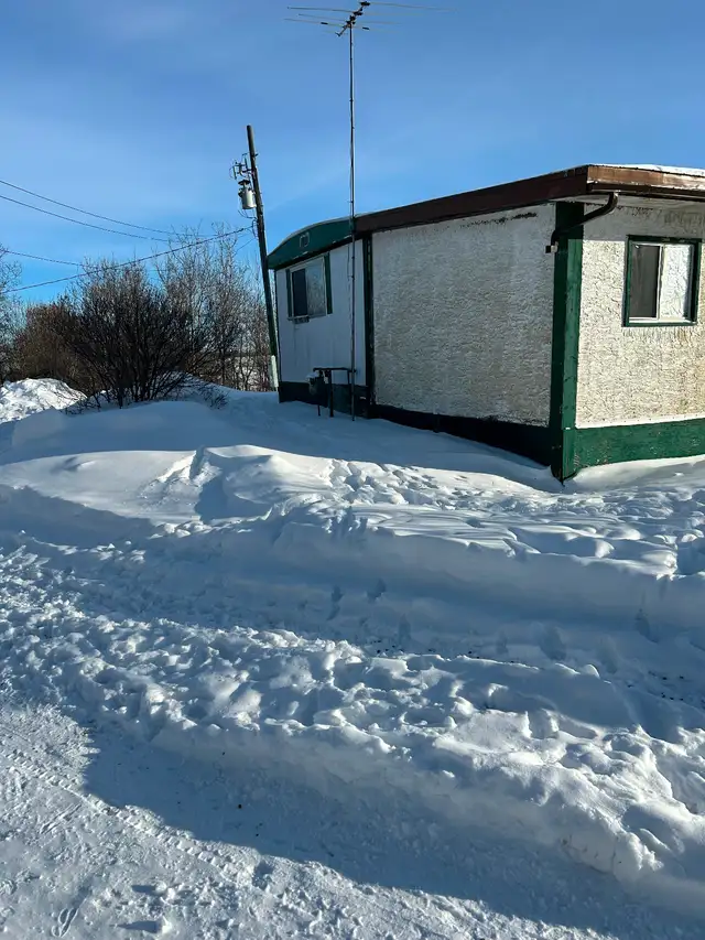 Mobile home in Houses for Sale in Regina - Image 2