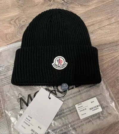 Monclr men’s winter hat , View more