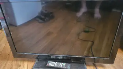 Seiki 32 inch TV, View more