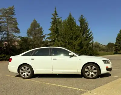 A set of 4 Audi original Rims & Barely Used Michelin All-Season Tires. *Rim with Tires $1,700 *Tire...