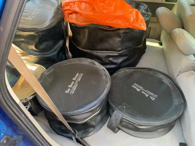 Drum set in Drums & Percussion in Windsor Region - Image 6