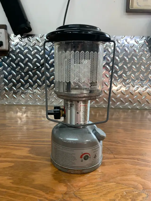Coleman Lantern 64407492048387123