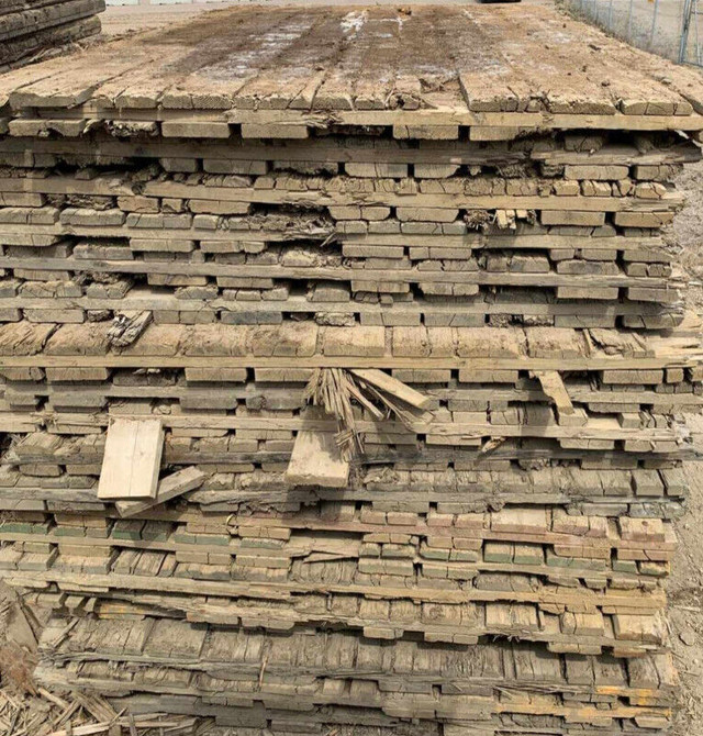 Good used 8x14 swamp mats - Lloyd in Other in Lloydminster