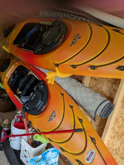 I am selling one used 12 foot Loon kayaks, perfect for enjoying the serene beauty of the open water...
