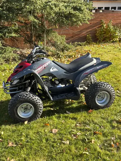 Awesome little ATV! Runs great - no issues with it. Brand new battery and spark plugs. Fits kids 6-1...