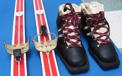 Cr. Country Skis  6.7' (205cm)/ Boots Size -11/ Poles  5'(155cm), View more