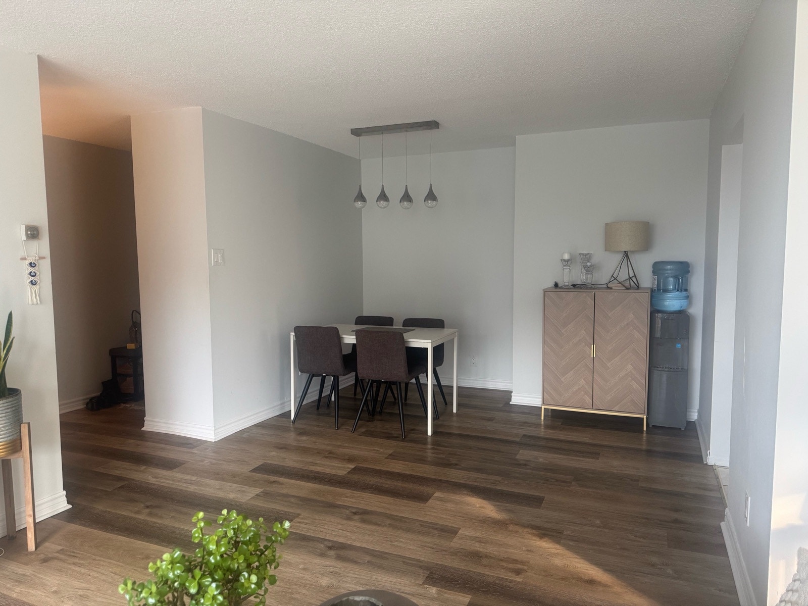6595 Mackle Rd — photo 3