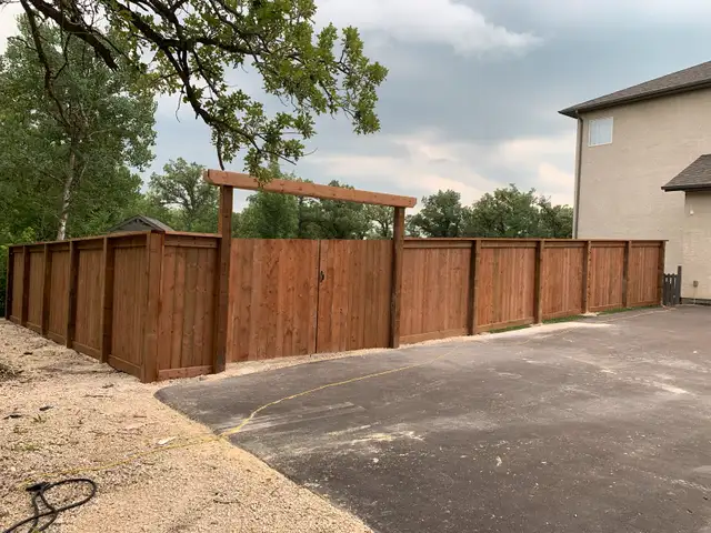 Fence builders63234472969729122