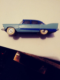 Dinky Toys 1957 Plymouth Plaza Two-tone Blue Saloon Car 1959-63