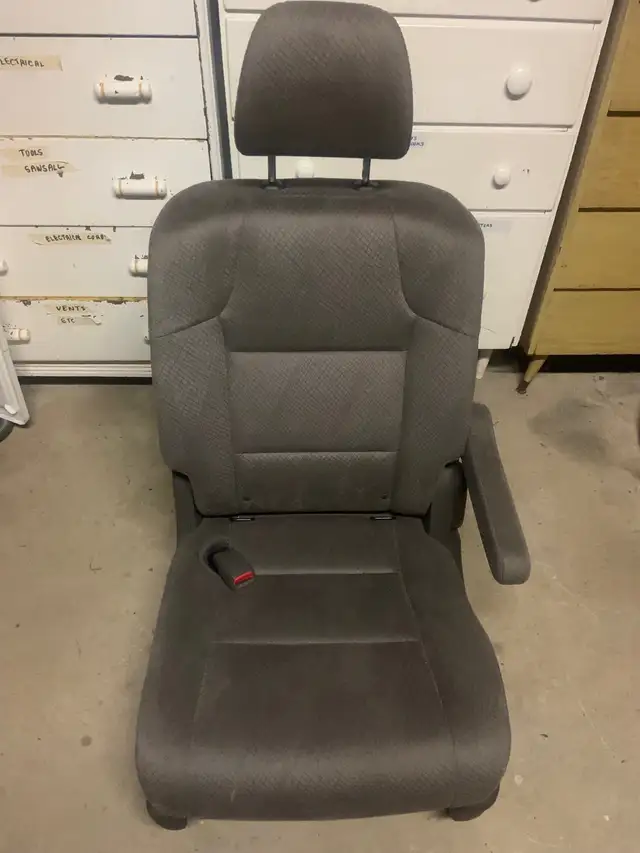 BRAND NEW VAN SEATS in Fishing, Camping & Outdoors in Thunder Bay - Image 2