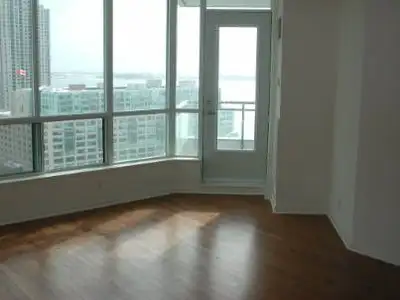 ONE BEDRM+1 BATH(BAY/UNION)SUBWAY+15/F+SEPT 1+INCL UTIL+LAKEVIEW