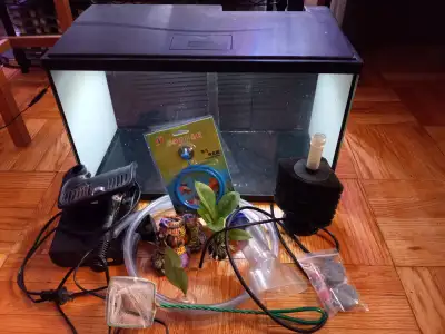 10G setup with hood built-in LED light, corner sponge filter wit, View more