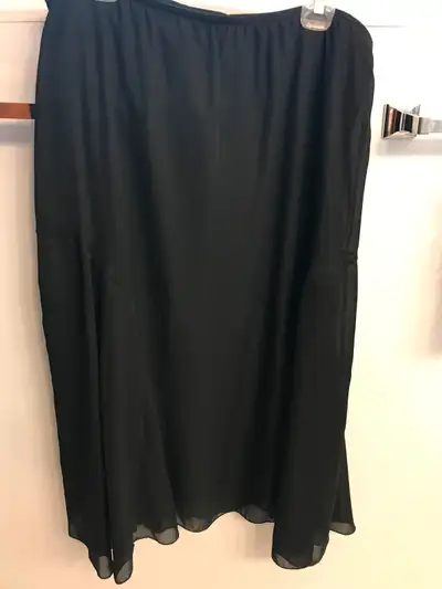 Cute black skirt, View more