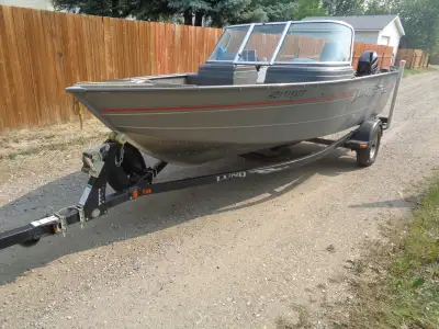 2009 Lund 1625 Rebel XL Sport with a Mercury 50hp motor and a 9.9 kicker. The 9. 9 has an electric s...