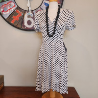 BOUGHT IN NOLA VINTAGE INSPIRED STRETCH DRESS WITH Black beads