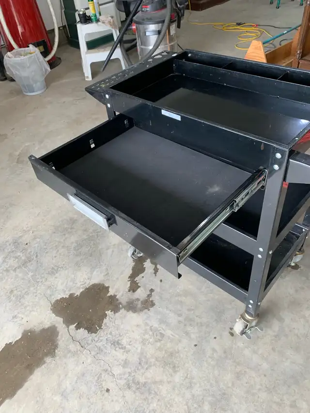 TOOL TROLLY539347323161169921