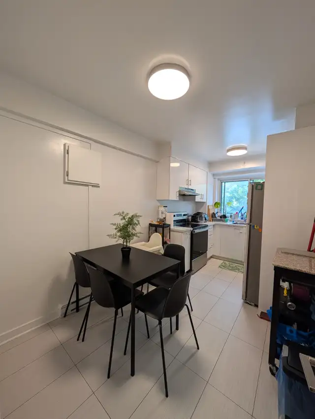 Transfert de bail – Grand 4 ½ in Long Term Rentals in City of Montréal - Image 7