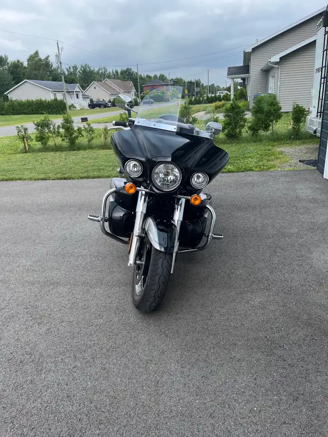 Kawasaki voyager 1700 in Touring in Trois-Rivières - Image 4