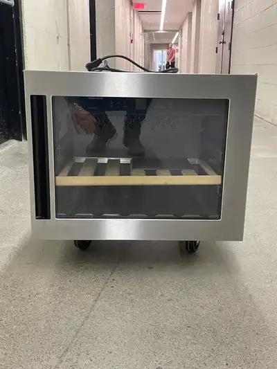 Liebherr Cellier à vin 18 bouteilles Modèle HWS1800, View more