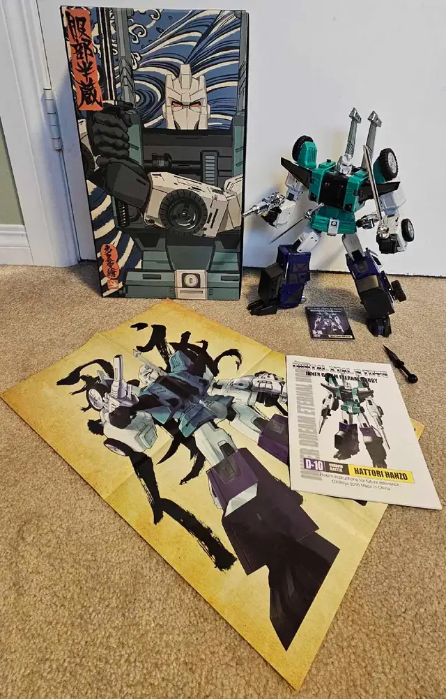 Transformers Sixshot DX-9 Hanzo Retro Color Masterpiece Scale