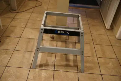 Delta Table Saw Stand / Highwood NW, View more