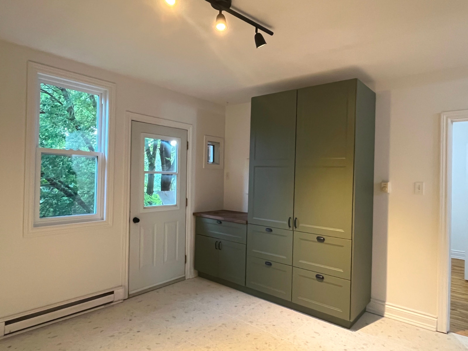 5 1/2 à louer dans NDG/ 51/2 for rent in NDG — photo 3