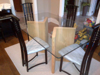 DINING TABLE WITH CHAIRS