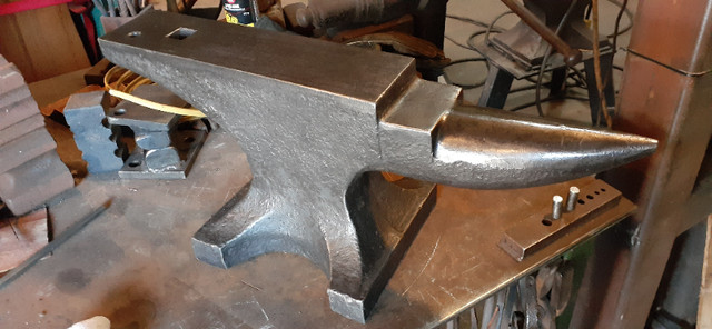Kohlswa blacksmith anvil in Hand Tools in Belleville - Image 2