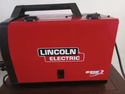 Lincoln Mig Pak 140 Welder, View more