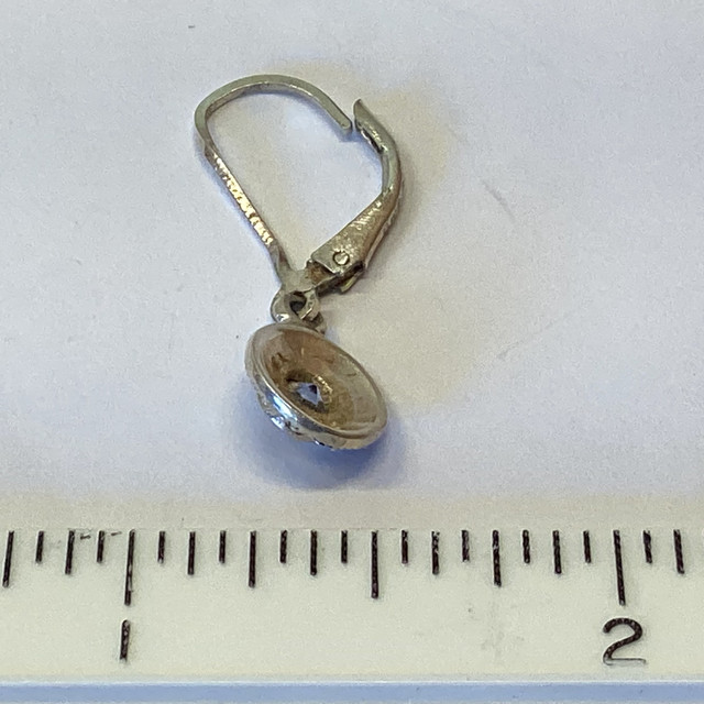 Single Dangle Drop Silver Pierced Earring in Jewellery & Watches in Winnipeg - Image 4